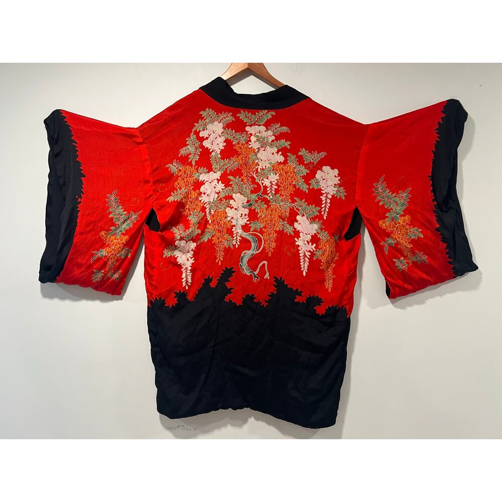 Vintage Japanese Silk Kimono Red Black Floral Large JL - Picture 2 of 16